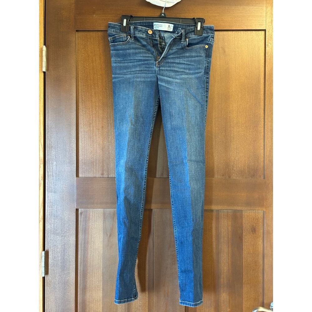 Abercrombie & Fitch Straight Mid Rise Jeans